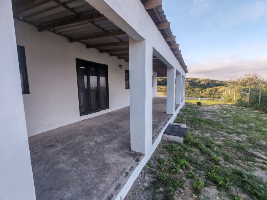 2 Bedroom Property for Sale in Cannon Rocks Eastern Cape